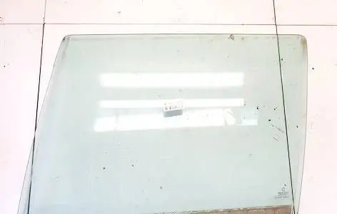 Peugeot 406 Rear door window glass dot39as2m34