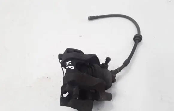 Renault Twingo III Front brake caliper