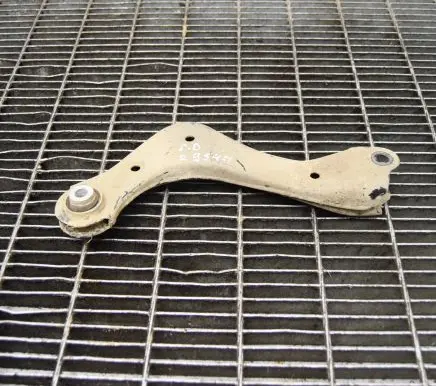 Toyota RAV 4 (XA50) Rear upper control arm/wishbone