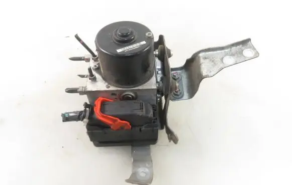 Mitsubishi Outlander ABS Pump 4670A336 06210908193