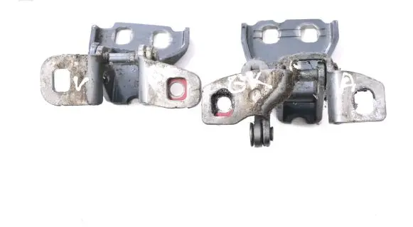 Jeep Grand Cherokee (WK) Rear door lower hinge