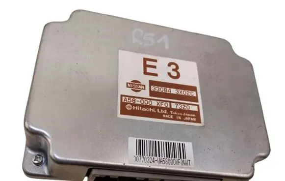 Nissan Pathfinder R51 Transfer box differential control unit 330843X02C