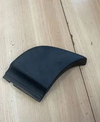Toyota Hilux (AN10, AN20, AN30) Rear bumper corner part panel trim 521640K010