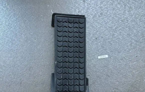 Clutch slave cylinder