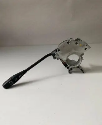 Mercedes-Benz CLS C219 Indicator stalk A1715402445
