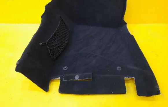 Mercedes-Benz C W205 Front floor carpet liner 