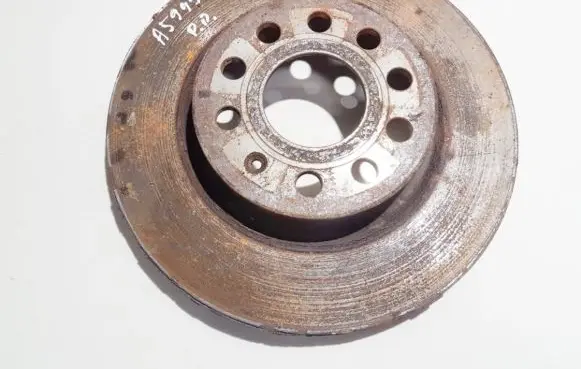 Skoda Octavia Mk2 (1Z) Front brake disc ventiliuojamas