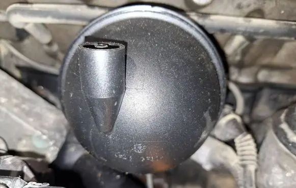Vacuum air tank