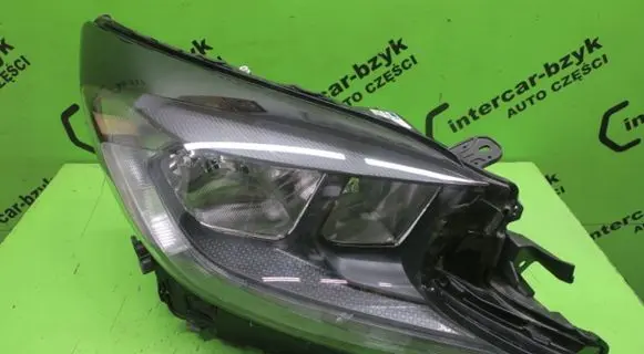 Toyota Aygo AB10 Headlight/headlamp