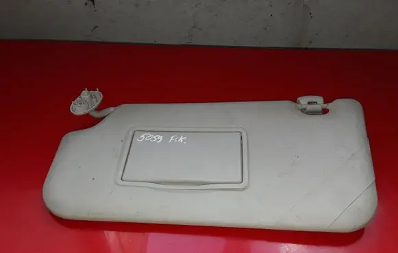 Ford Focus Sun visor NOCODE