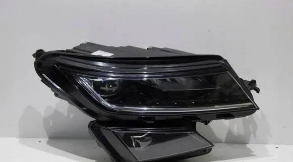 Skoda Kodiaq Headlight/headlamp