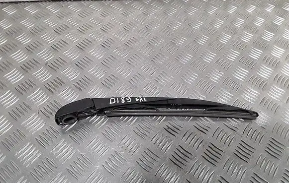 Toyota Aygo AB40 Rear wiper blade 0696m2