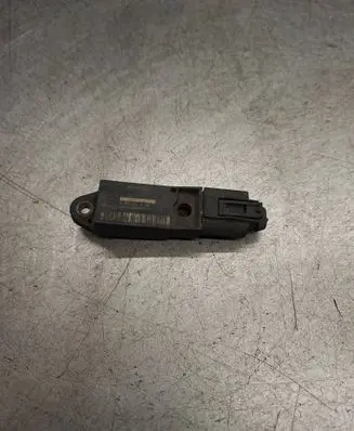 Mercedes-Benz E W211 Airbag deployment crash/impact sensor A0028202726 25571203A4 002820272
