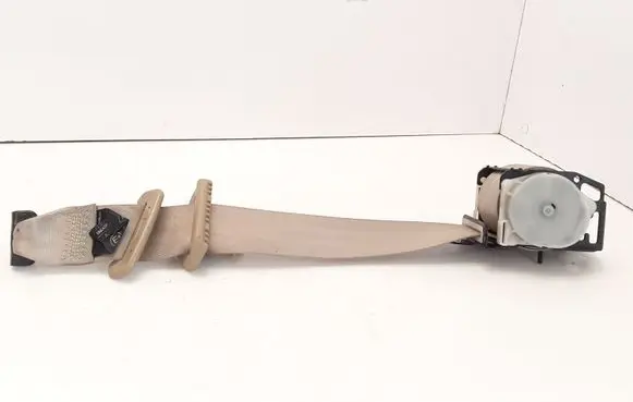 Honda Legend III KA9 Rear seatbelt TK528EJ286