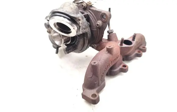 Volkswagen PASSAT B7 Turbo 03L253016T