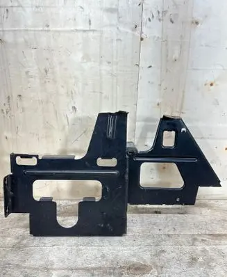 BMW 3 E46 Sound amplifier holder/bracket 8370932 65128370932
