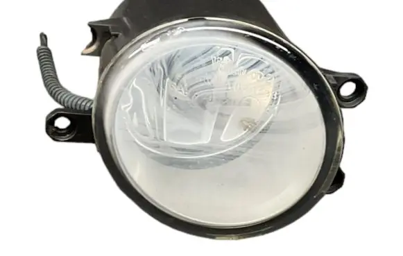 Toyota Avensis T250 Front fog light 89210656 812100D041