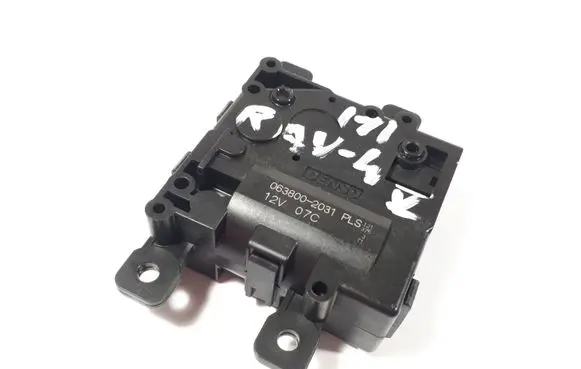 Toyota RAV 4 (XA50) Air flap motor/actuator 0638002031