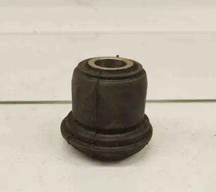 Mercedes-Benz COMPAKT W115 Front wishbone bush 1153332814