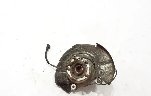 Land Rover Evoque I Front wheel hub LR077913