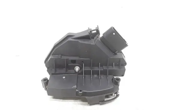 Volvo V60 Rear door lock 31301746