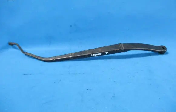 Honda Insight Front wiper blade arm