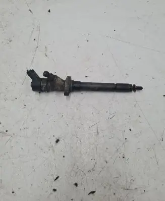 Peugeot 607 Fuel injector 9637277980