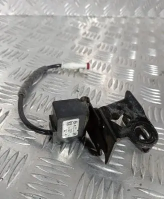 Opel Insignia A Sensor 13310290