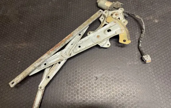 Infiniti FX Rear door window regulator with motor 82730CG010 F30311 0176042A