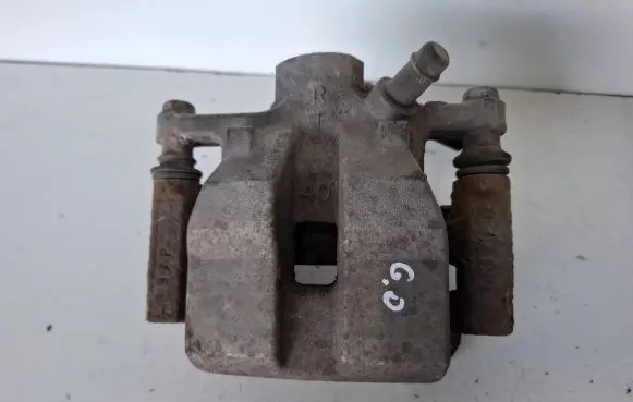 Lexus RX 450H Rear brake caliper
