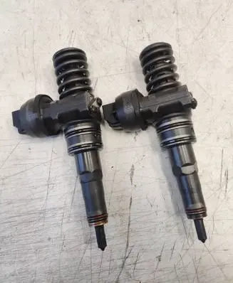 Volkswagen Touareg I Fuel injectors set 0414720220
