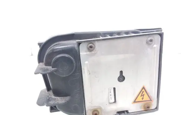 Volkswagen PASSAT B6 Headlight ballast module Xenon H06SX017