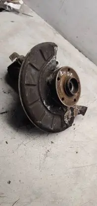 Seat Alhambra (Mk2) Front wheel hub