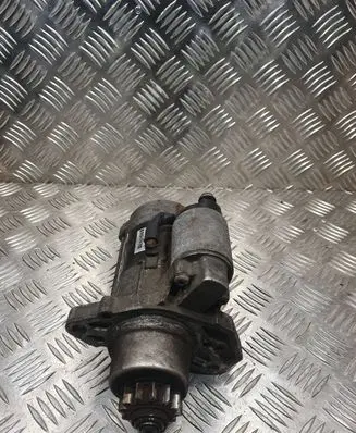 Nissan Almera Tino Starter motor M008T75371 23300WD000