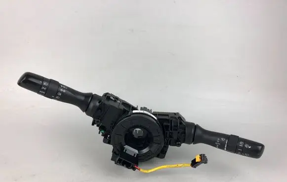 Wiper turn signal indicator stalk/switch