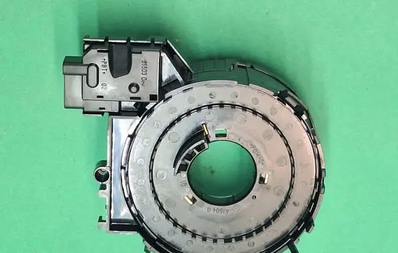 Volkswagen Golf V Airbag slip ring squib (SRS ring) 1K0959653