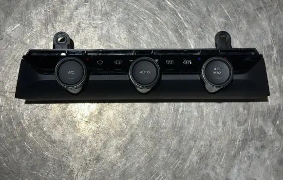 Citroen C4 III e-C4 Climate control unit 9844375880