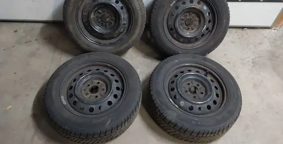 Toyota Verso R16 steel rim 