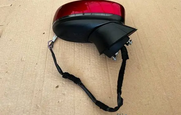 Front door electric wing mirror