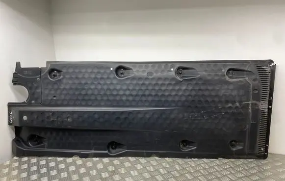 Volkswagen Golf VI Side bottom protection