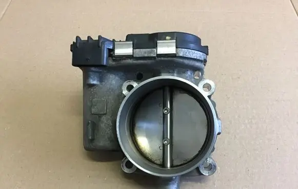 Dodge Durango Throttle valve 05184349AE