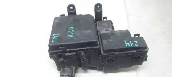 Nissan X-Trail T32 Fuse box set 284B74BA0A