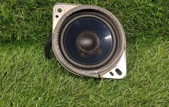 Ford Escape III Panel speaker AM5T18808AA