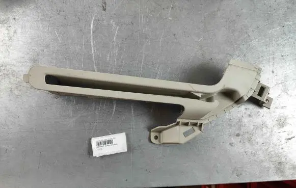 Volvo XC60 Parcel shelf load cover mount bracket 39841515