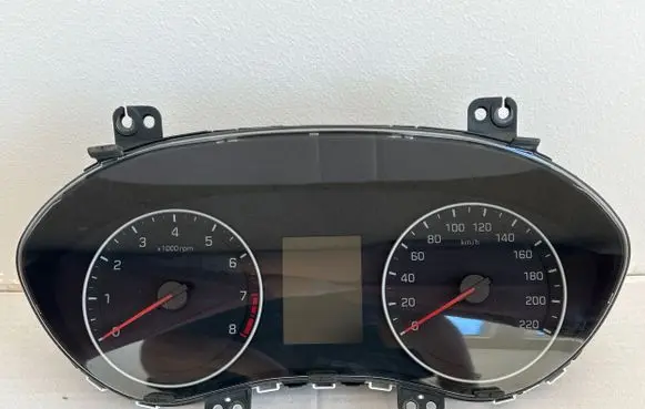 Hyundai i20 Active Speedometer (instrument cluster) 94033C8200 A2C175640001 0137