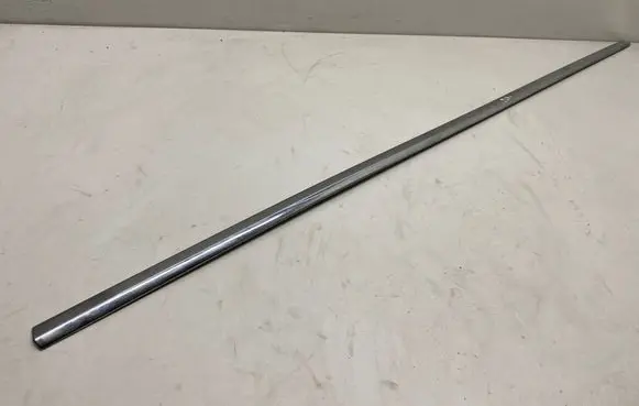 Volkswagen PASSAT B6 Front door trim (molding) 3C0853515A
