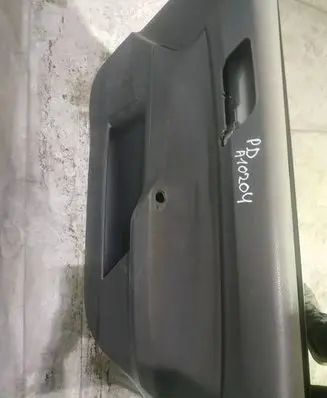 Volkswagen Polo IV 9N3 Front door card panel trim