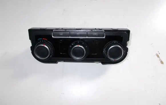 Volkswagen PASSAT B7 Climate control unit 7N0907426K