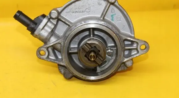 Audi A8 S8 D5 Vacuum pump