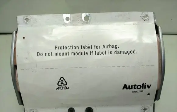 Passenger airbag